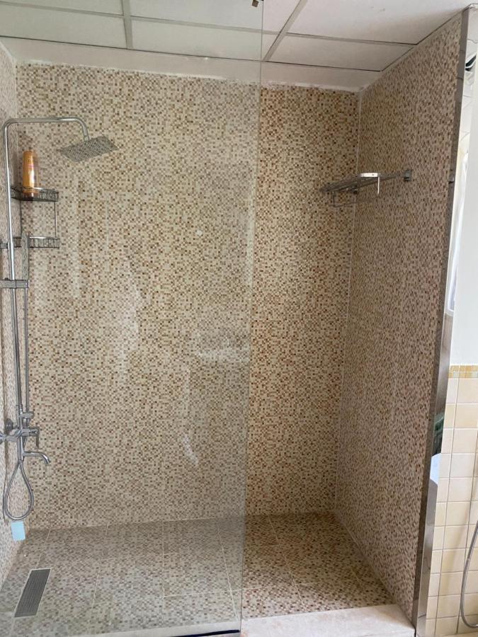 Lunar Hostel Plus 迪拜 外观 照片
